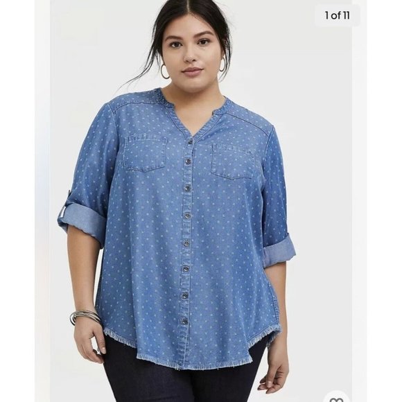 torrid Tops - Torrid Denim Chambray Button Front Raw Hem Tunic Shirt 6X Blue Tencel 12600346